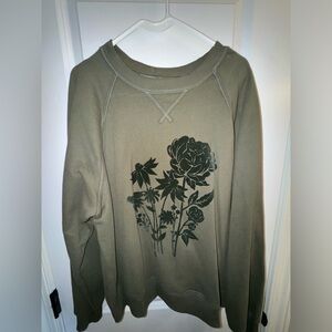 Long sleeve crew neck sweatshirt, oversized